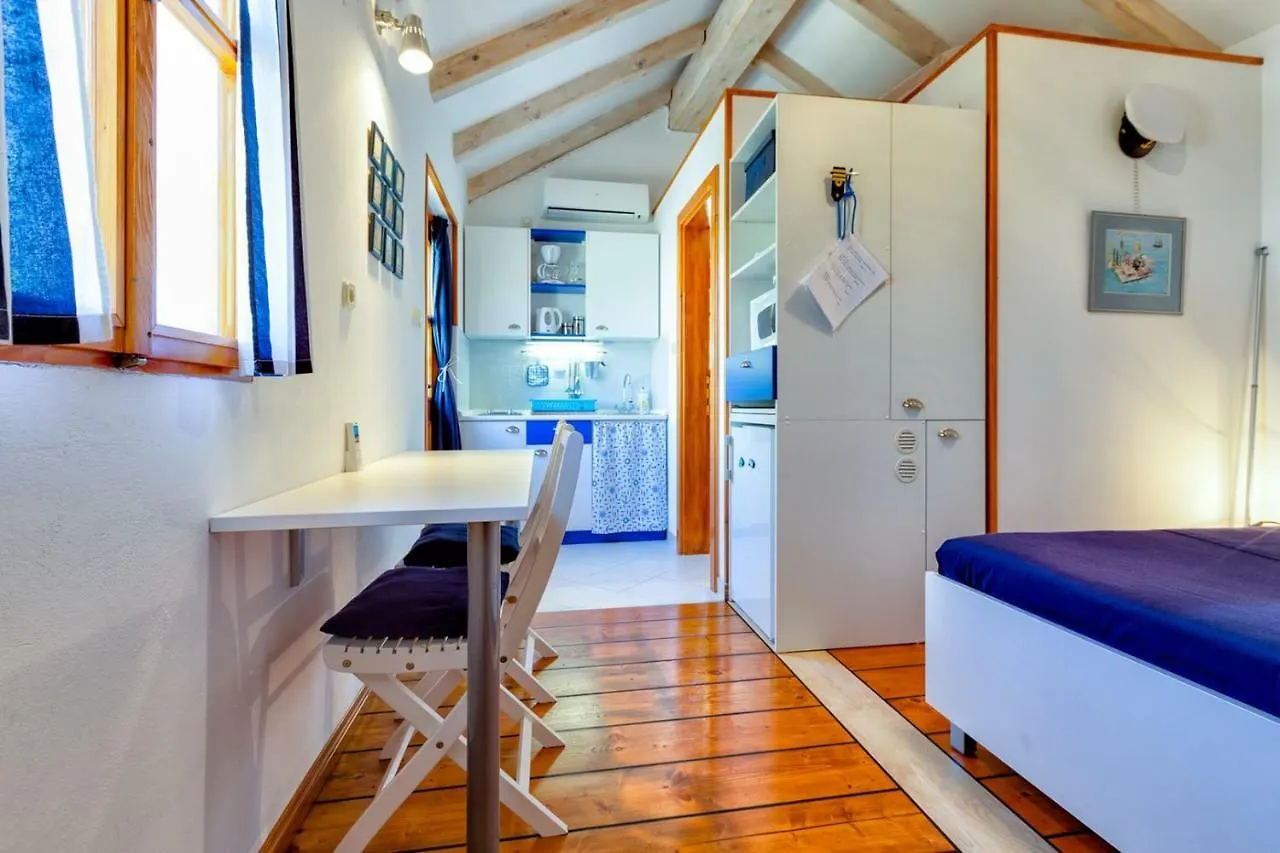 Apartments Nautica, Mali Lošinj Croaţia