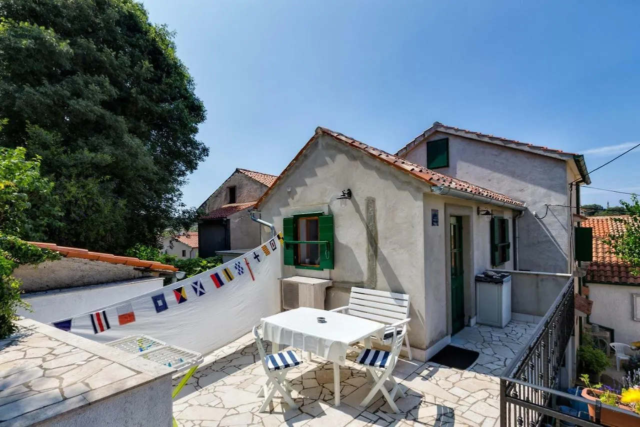Apartments Nautica, Mali Lošinj 3*,  Croaţia