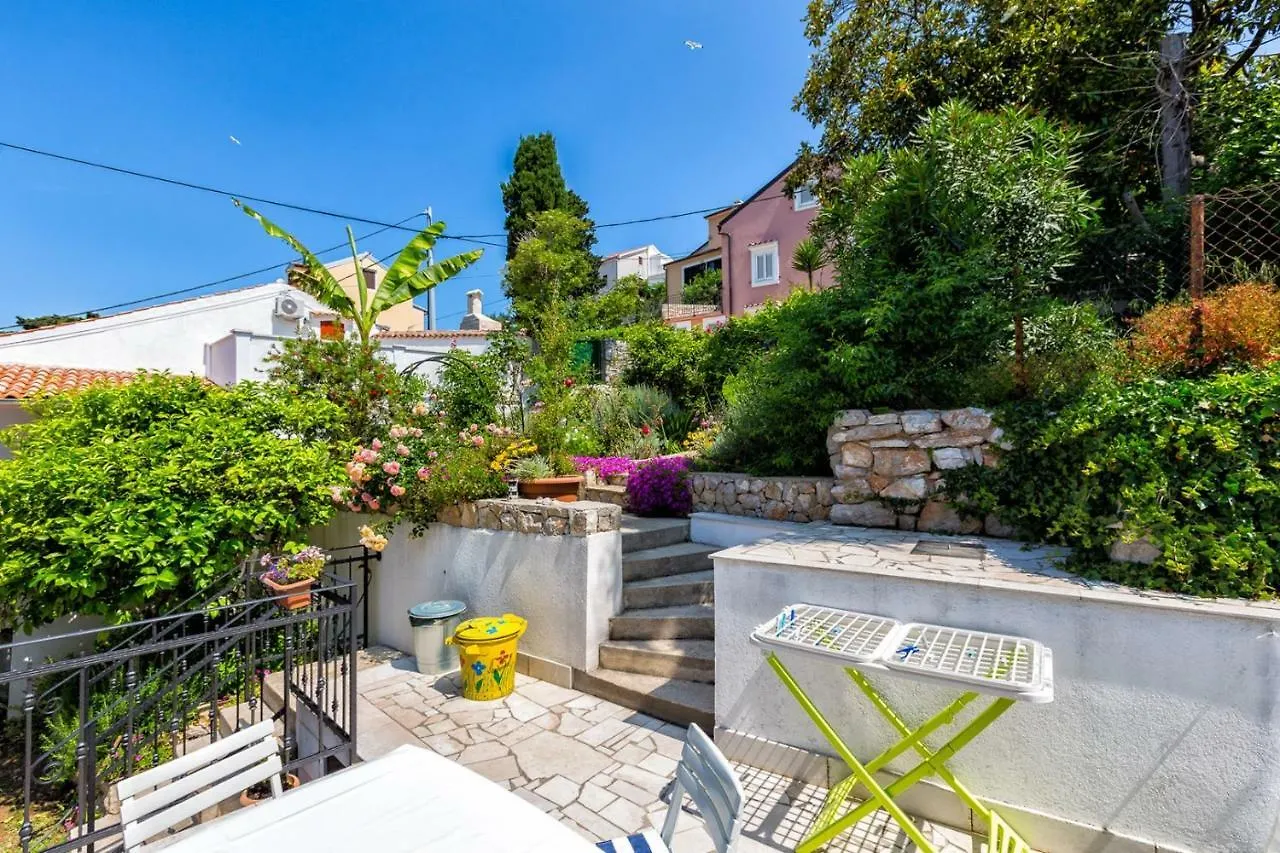 *** Casa de hóspedes Apartments Nautica, Mali Lošinj Croácia